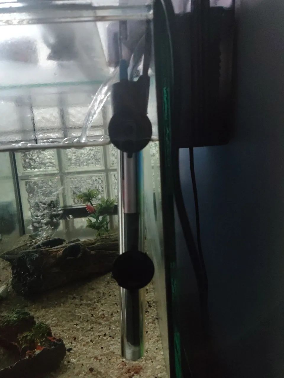 Aquário para peixes de 70 litros. - Foto 4