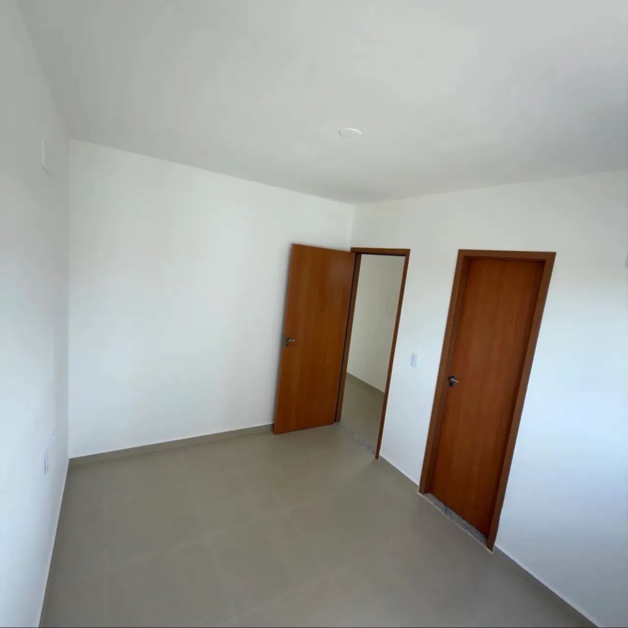 OPORTUNIDADE IMPERDÍVEL - APARTAMENTO COMPLETO E PRONTO PARA SER SEU! ? - Foto 5