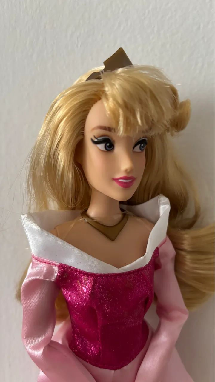 Boneca princesa Aurora - A Bela Adormecida Disney store - Foto 3