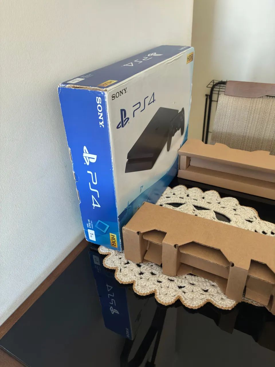 Caixa de Ps4 slim 1TB - Foto 4