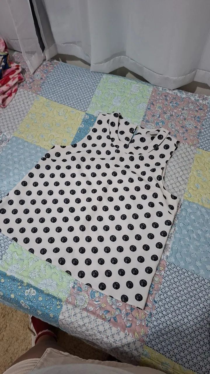 Blusa Poá