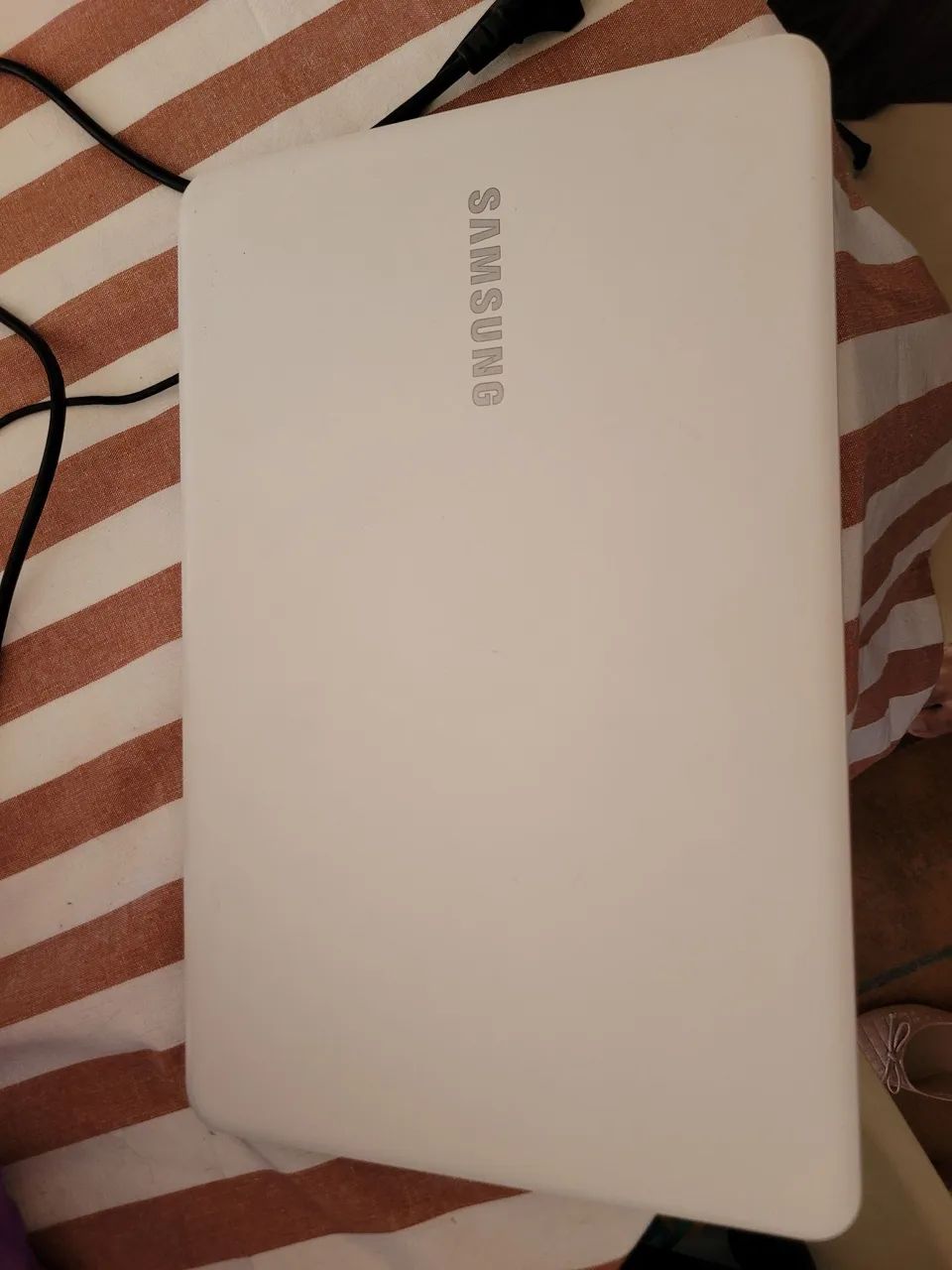 Notebook Samsung NP350XBE - Foto 2