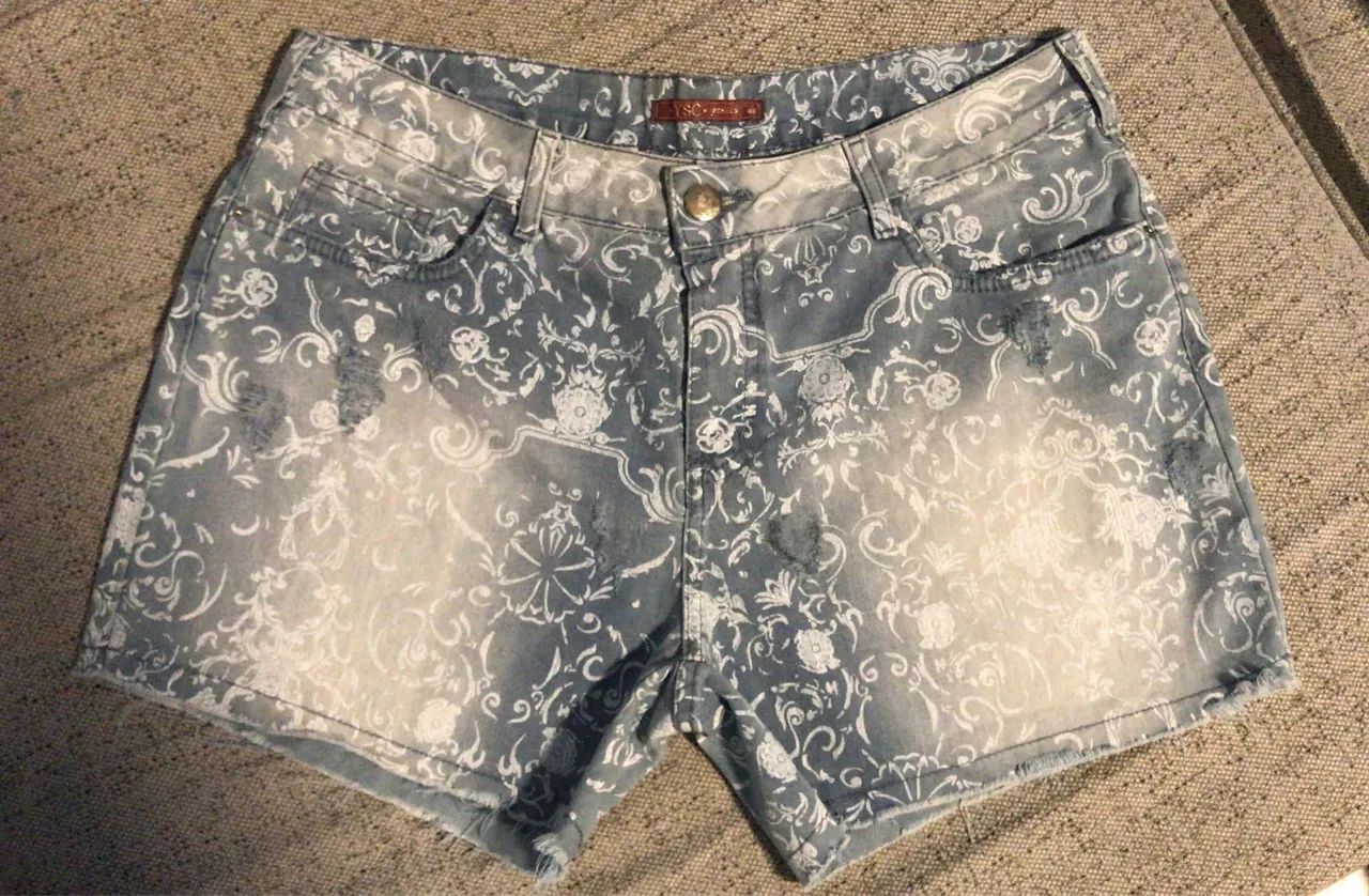 Shorts jeans tamanho 44