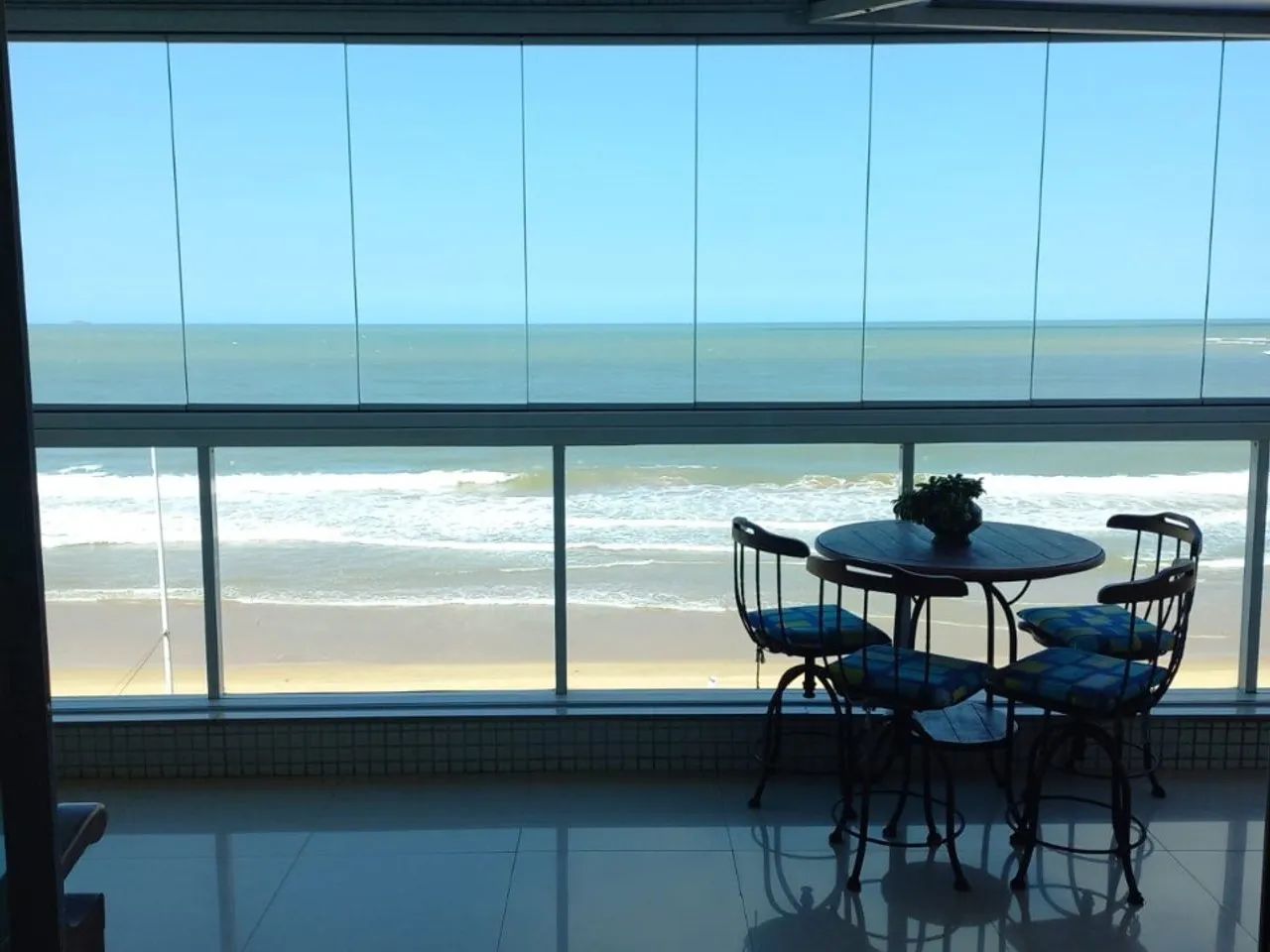 APARTAMENTO - 4 dormitórios - PRAIA DO MORRO - Guarapari - Foto 2