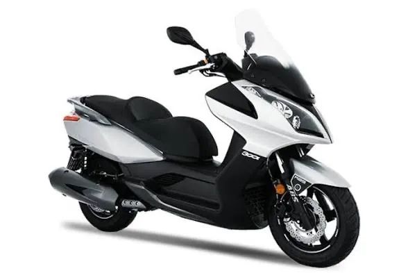Moto automática 300i