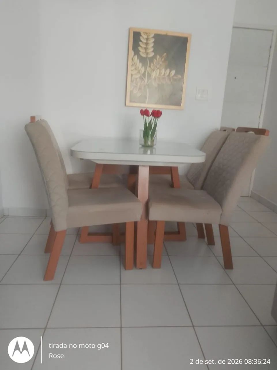 Mesa com 4 cadeiras  - Foto 4