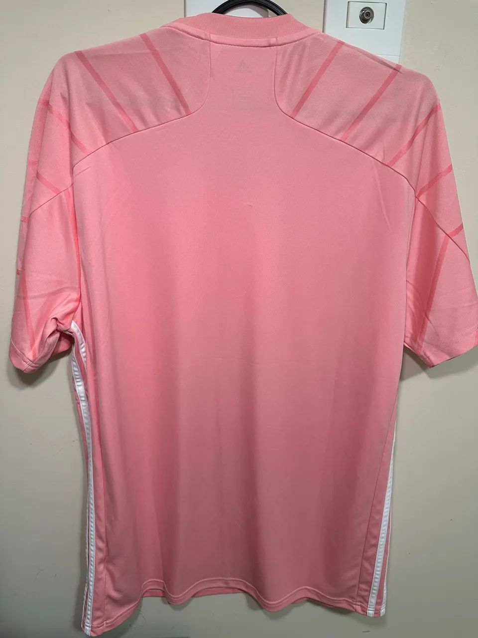 Camisa Internacional adidas outubro Rosa 2021 - Foto 3
