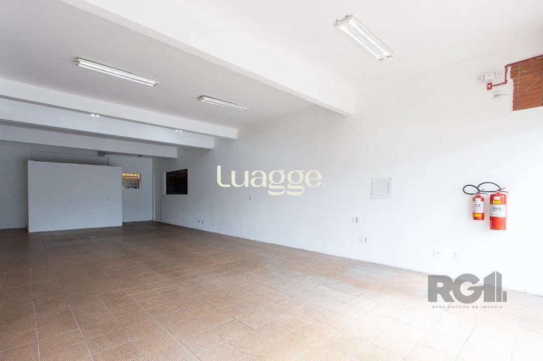 Loja com aproximadamente 96m² privativos - Foto 3