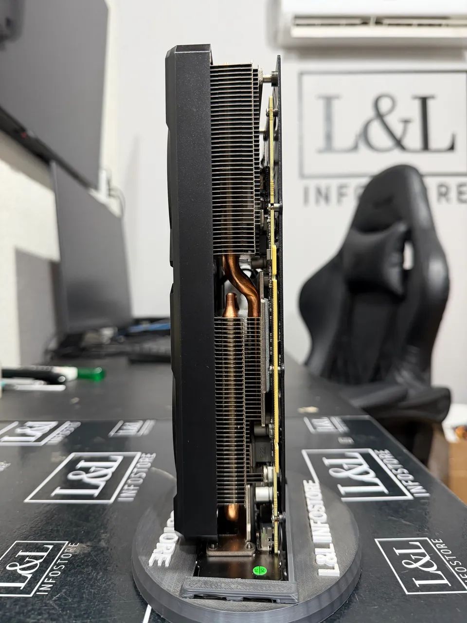 RTX 3070 8GB GALAX 1-CLICK OC - Foto 4
