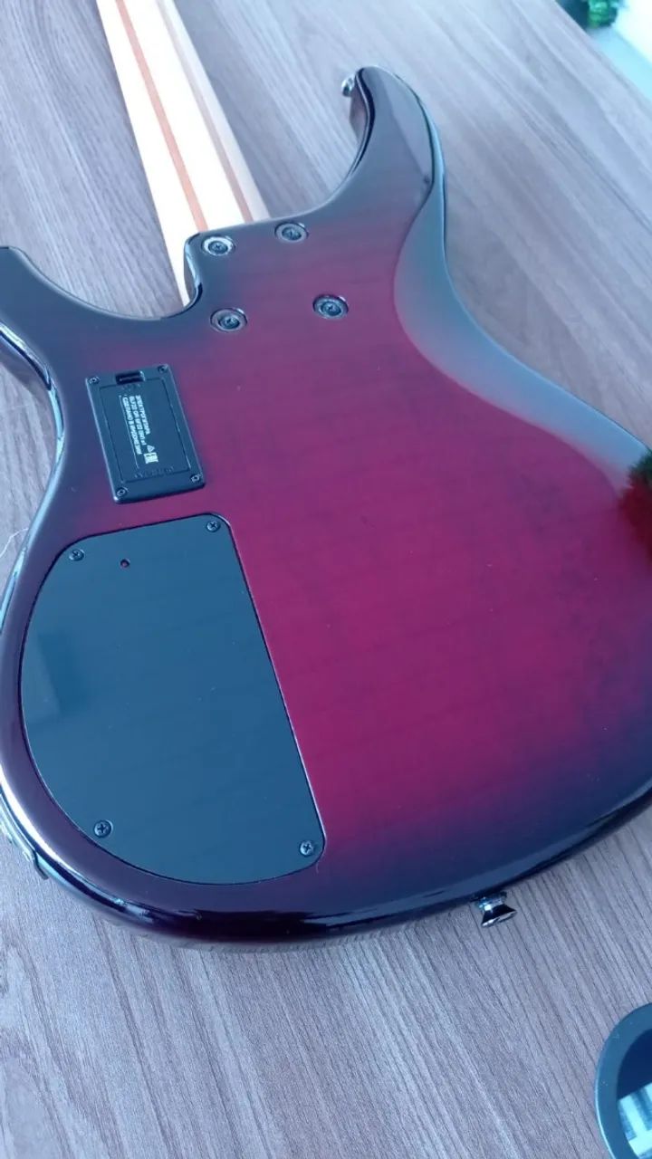 Baixo Yamaha TRBX 605FM - Foto 3