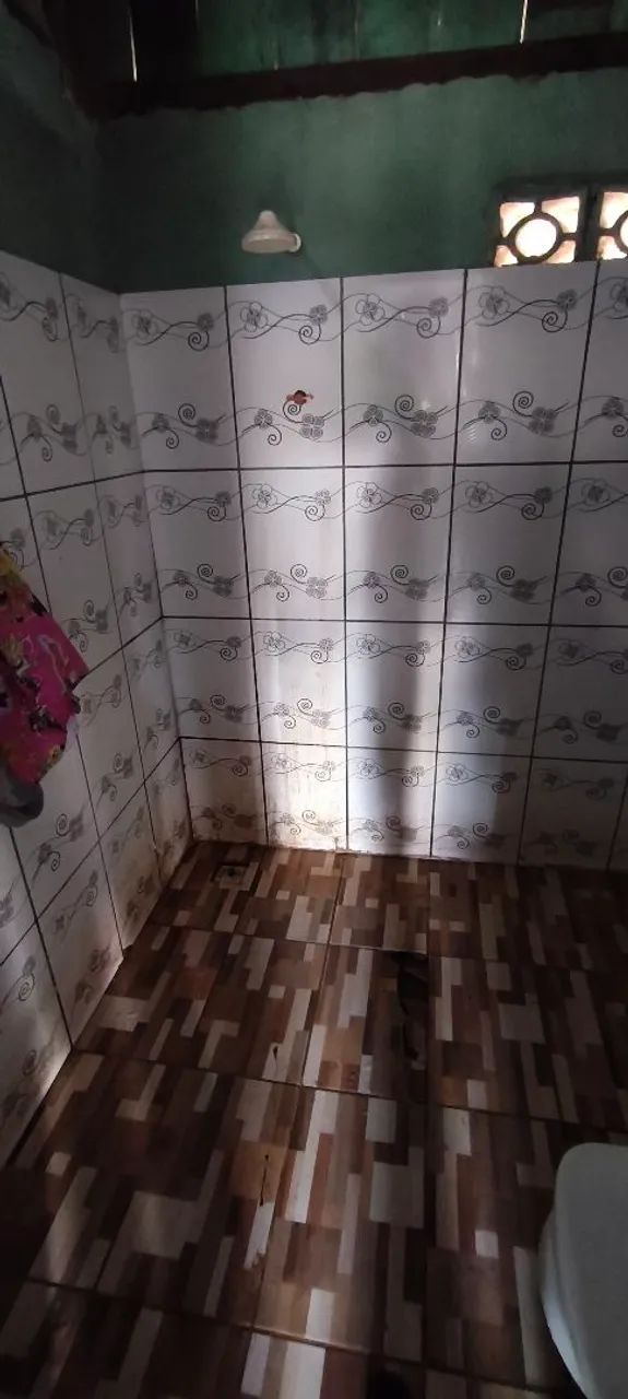 Vendo casa localizada no bairro paraíso em Acrelândia  - Foto 2