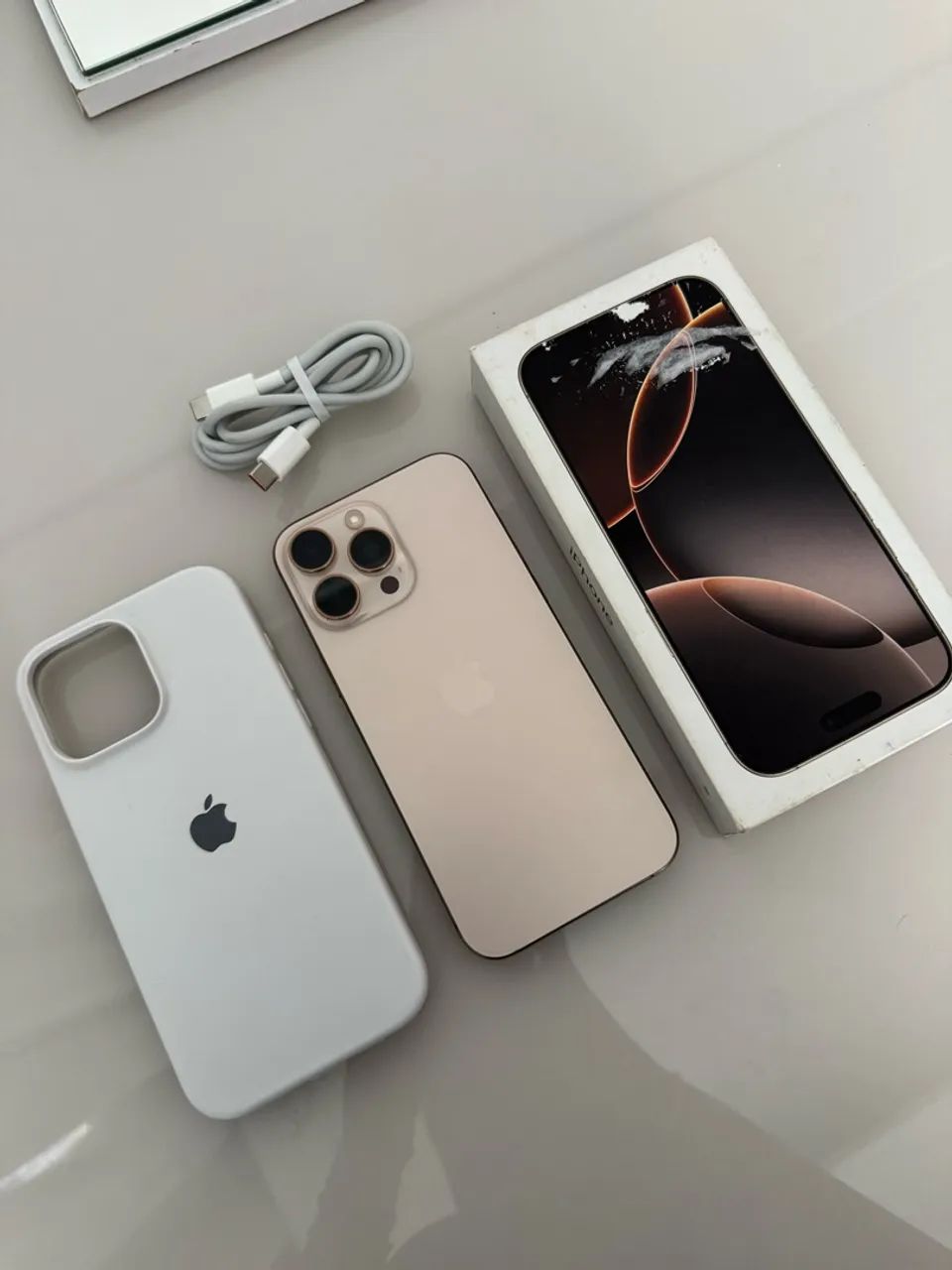 iPhone 16 pro Max - 256Gb  - Foto 2
