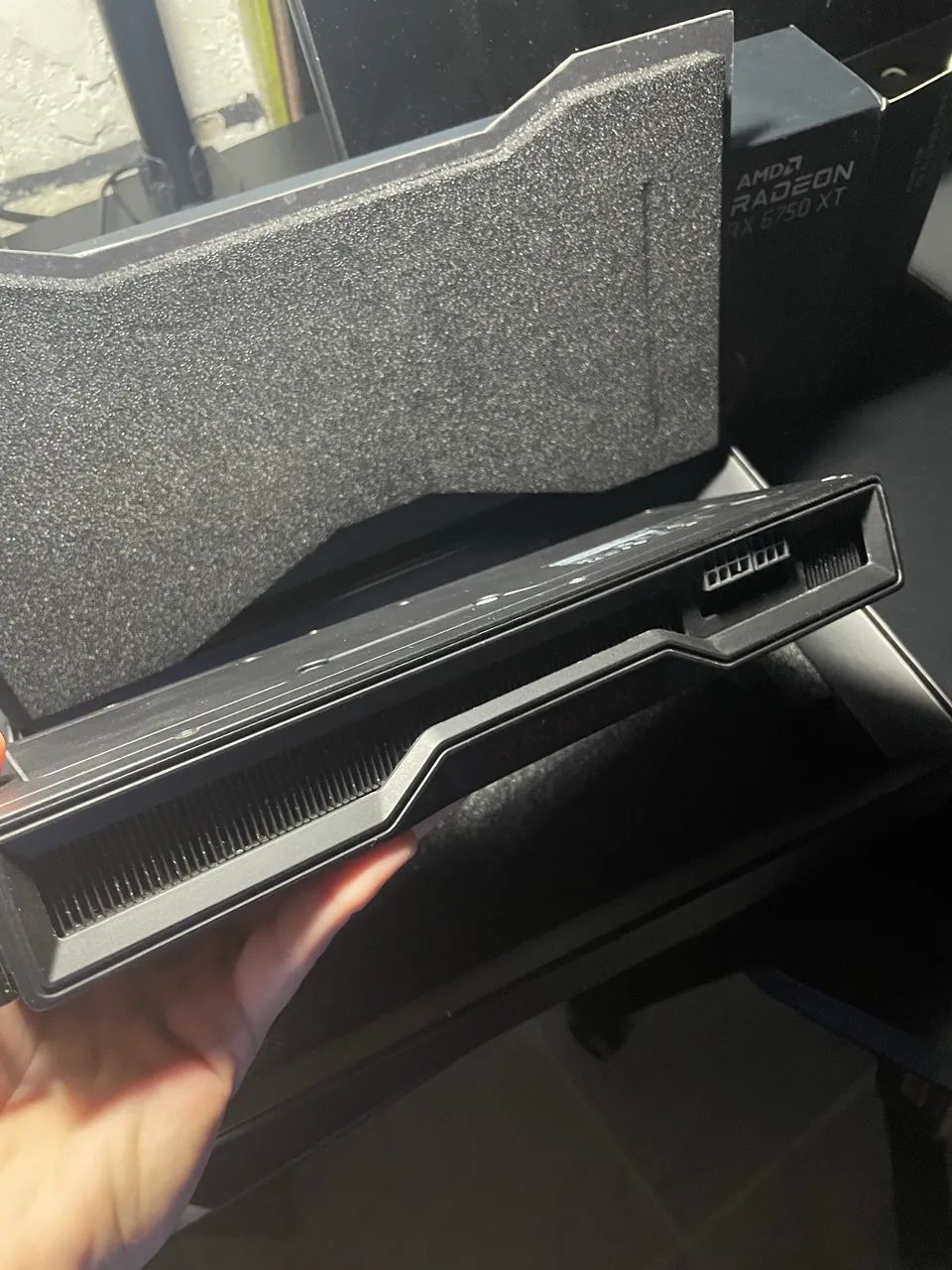 RX 6750XT FOUNDERS EDITION - Foto 3