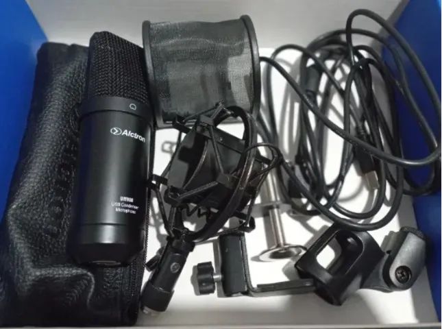 Kit microfone condensador Alctron UM900 - Foto 2