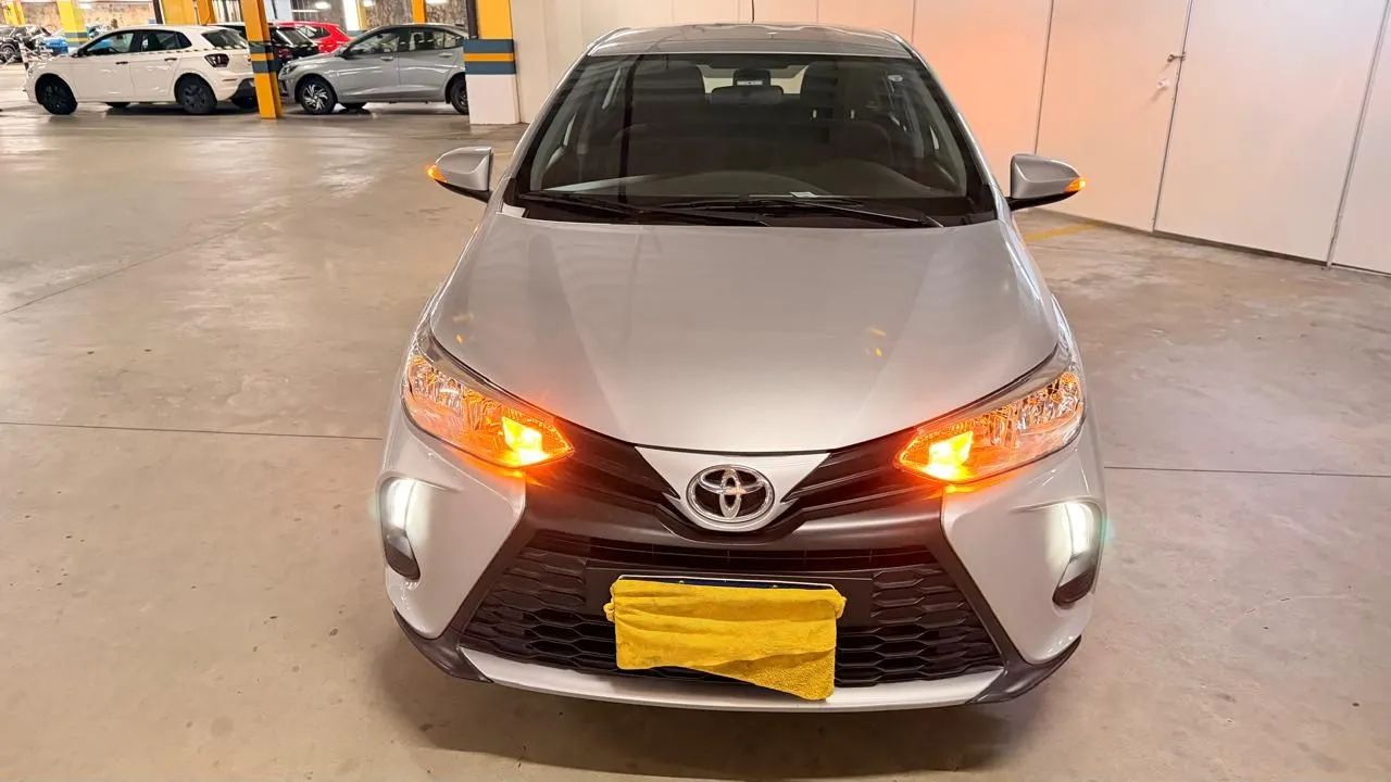 Toyota Yaris XL SEDAN 1.5 FLEX 16V 4P AUT. 2025