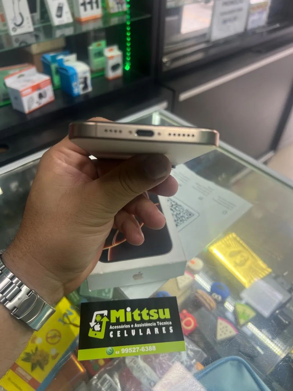 iPhone 16 Pro Max  - Foto 2
