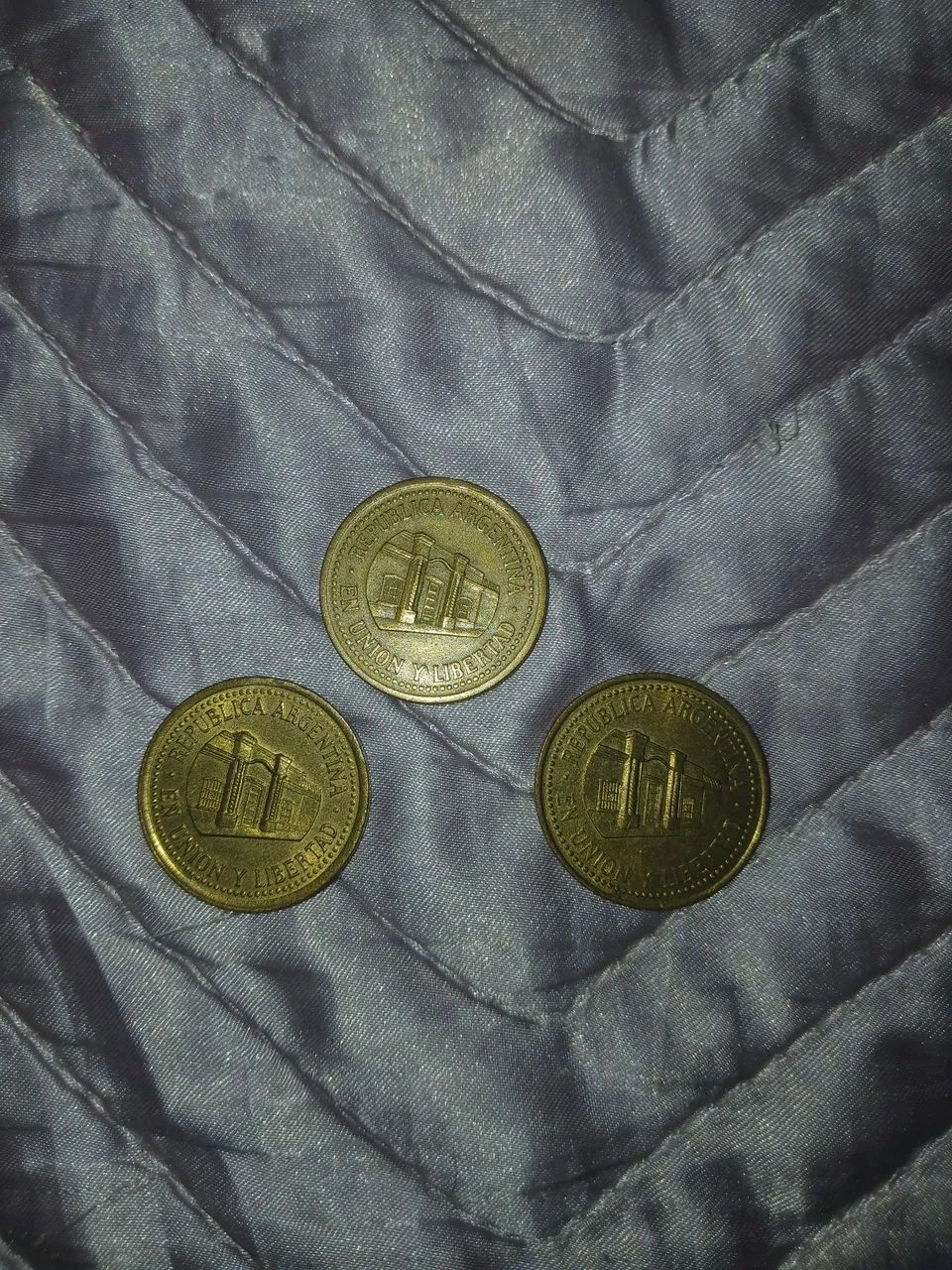 KIT 3 MOEDAS RARAS ARGENTINA 50 CENTAVOS - Foto 2