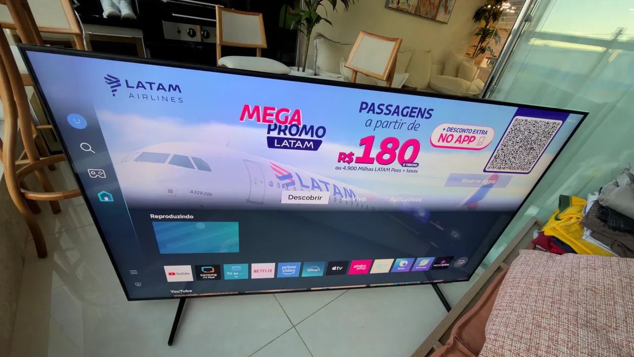 TV Samsung 70 Polegadas (sem detalhes)