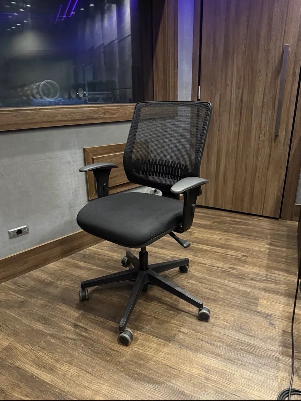 Cadeira Flexform ergonômica  - Foto 4