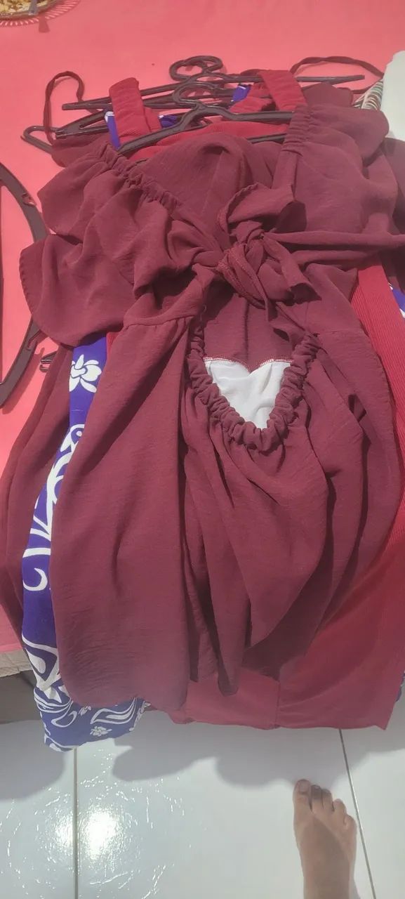 Roupas semi novas - Foto 3