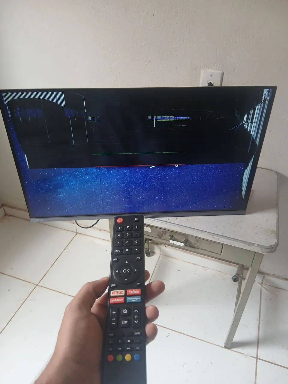 Tv 32 smart com defeito 