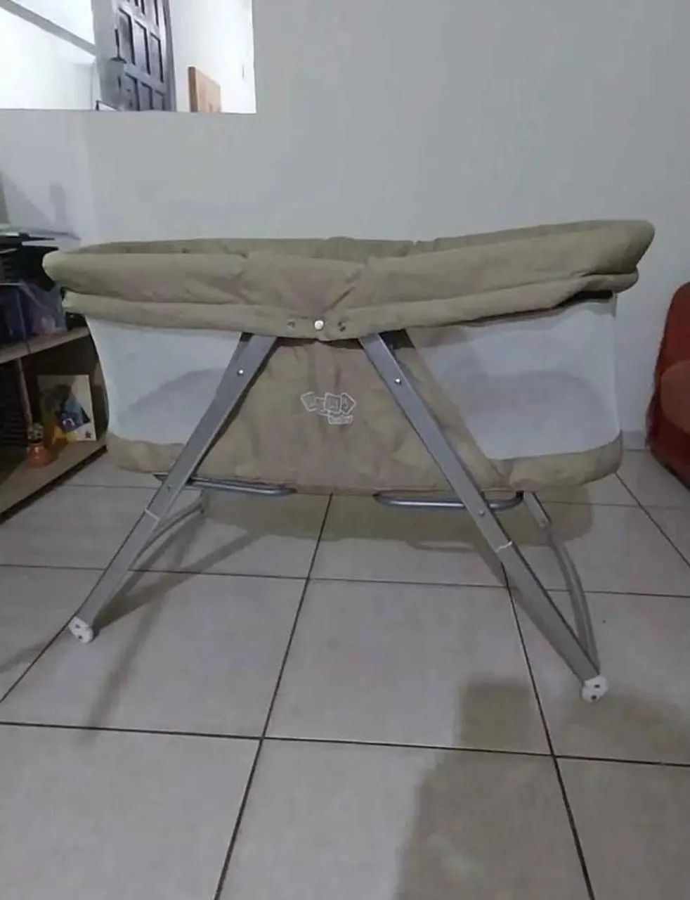 Berço Moisés portátil com balanço - Foto 3