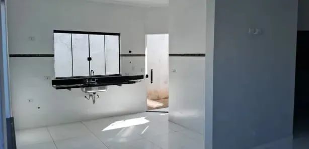 CASA A VENDA NA PARCELA