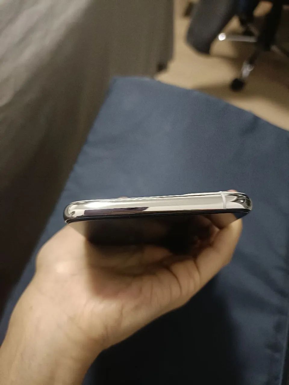 iPhone 11 Pro Max 64GB Branco - Excelente Estado - Foto 3