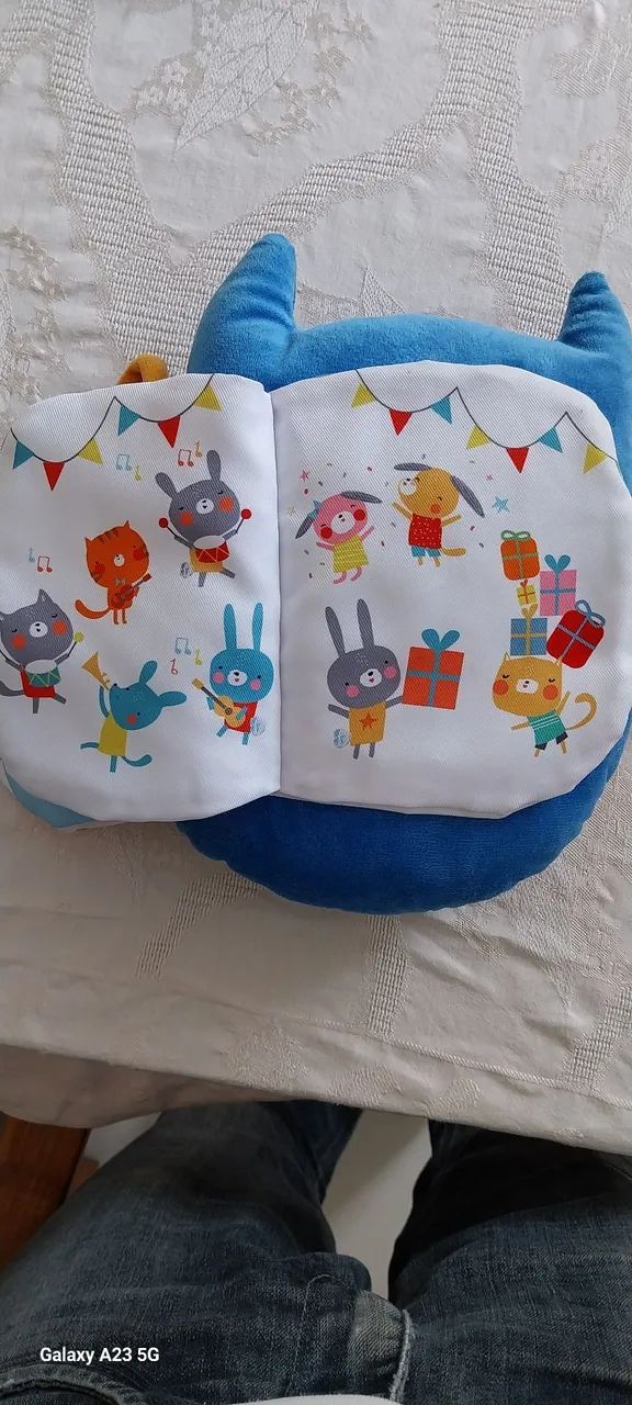 Brinquedo livro almofada  - Foto 4