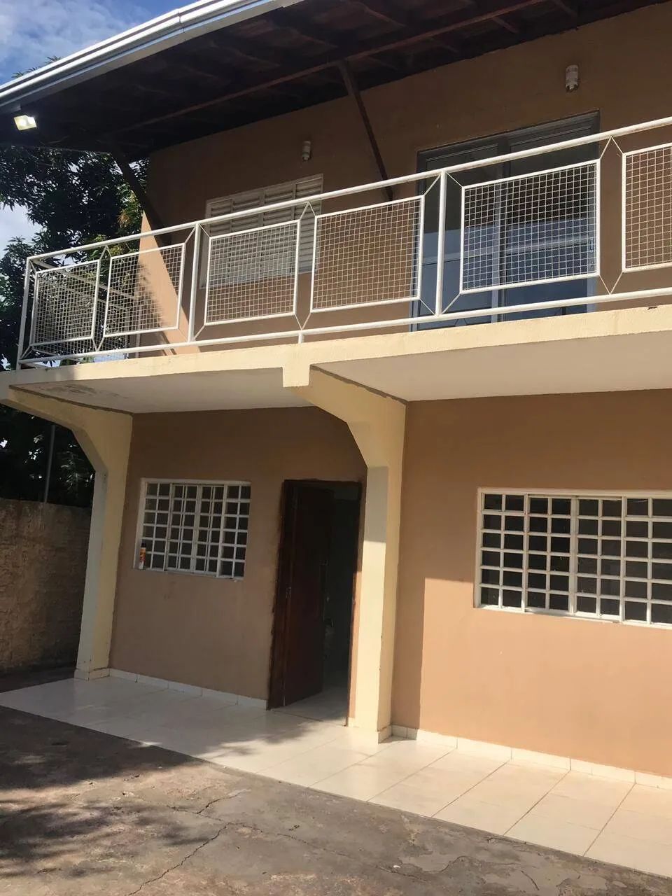 Sobrado esquina bairro Poção - Foto 2