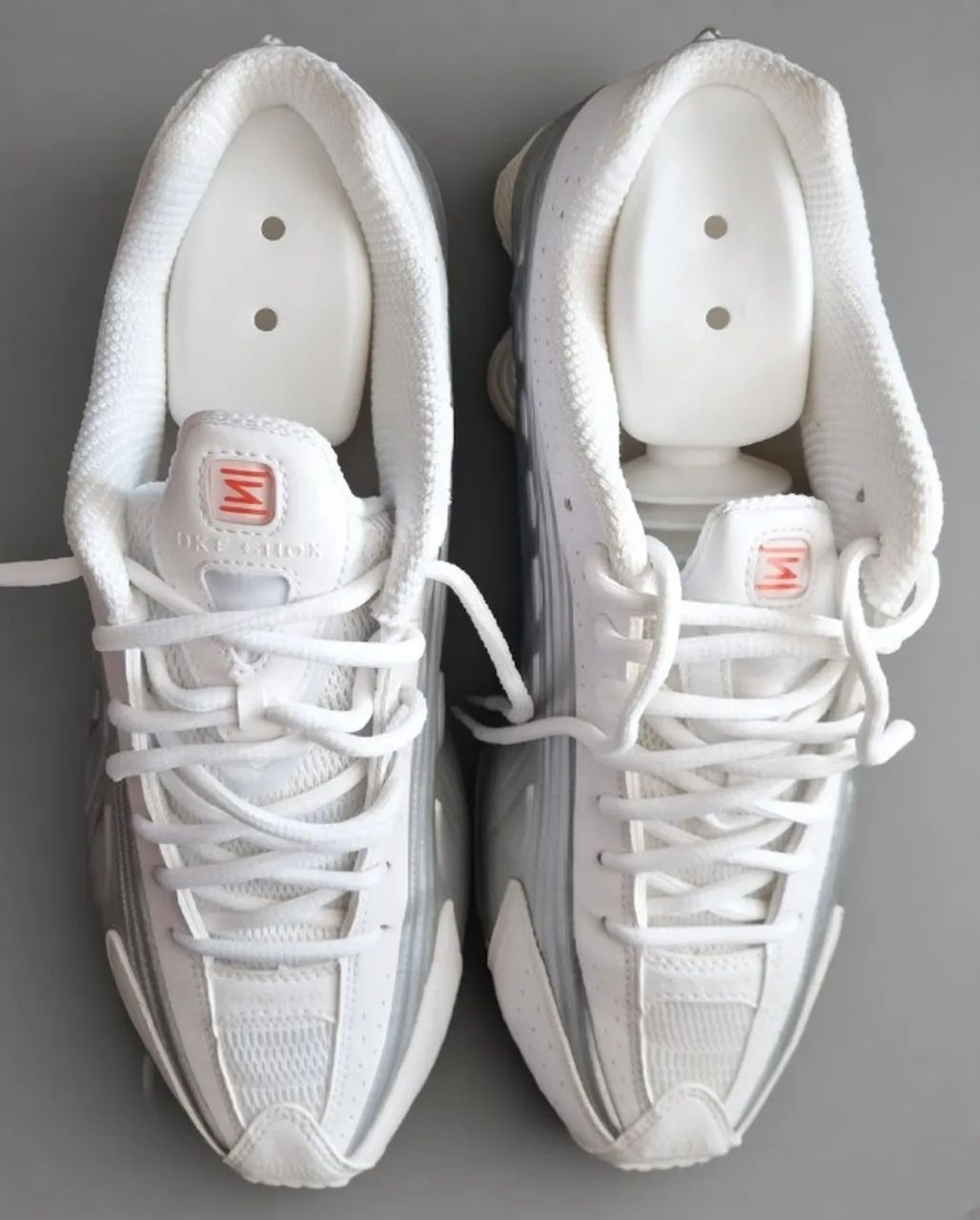 Nike Shox R4 Metallic Silver (Original) - Foto 3