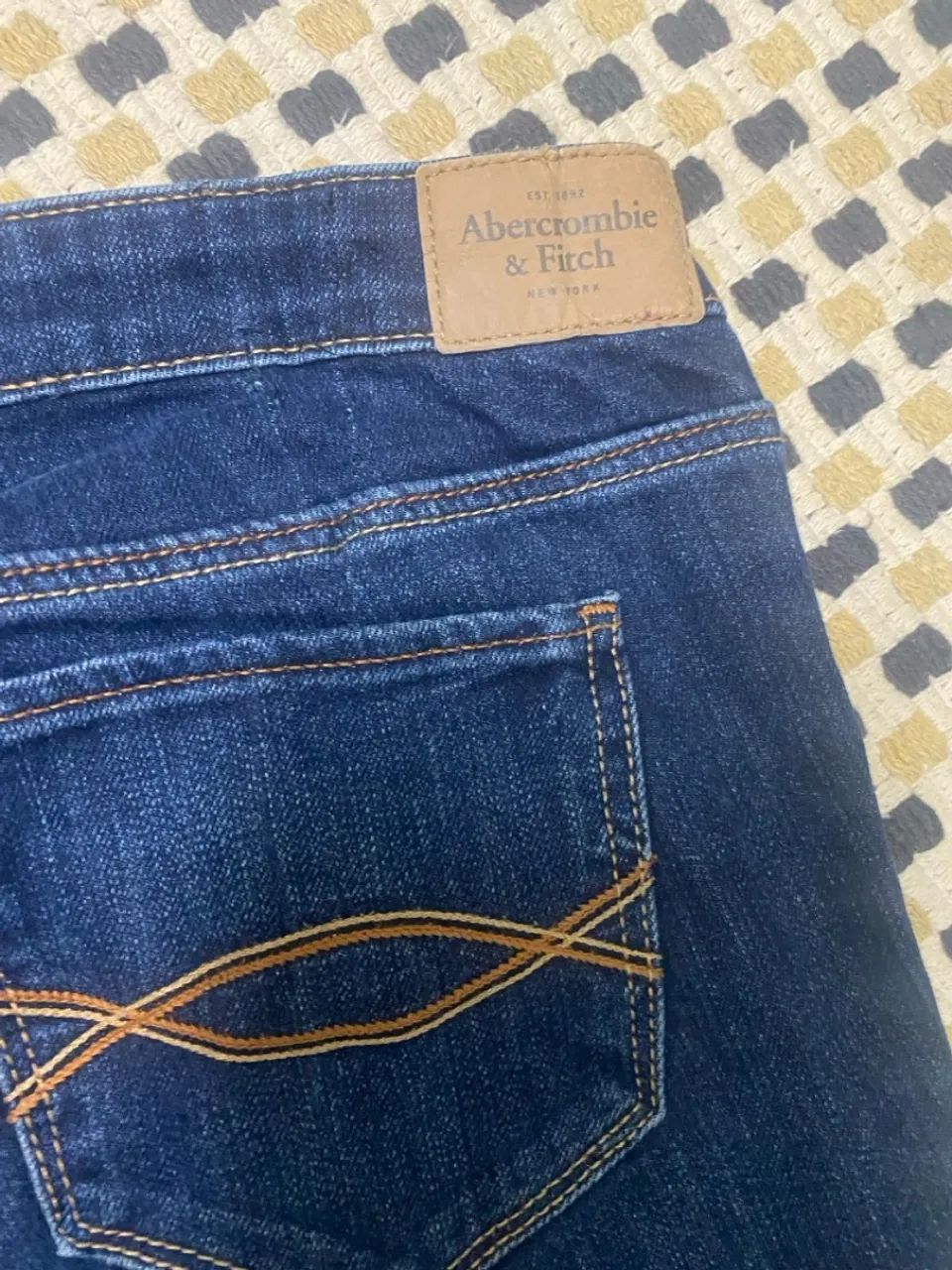 Calça jeans feminina Abercrombie  - Foto 4