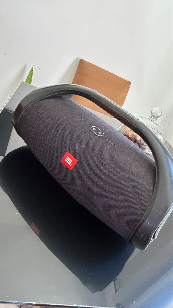JBL bombox2