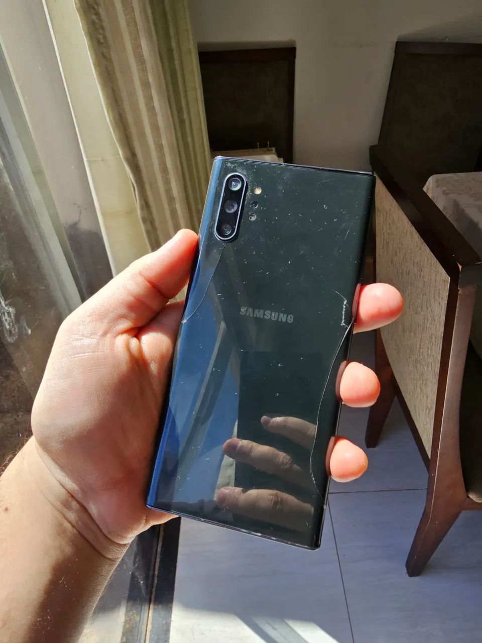 Samsung Note 10+ 256Gb CLARO  - Foto 3