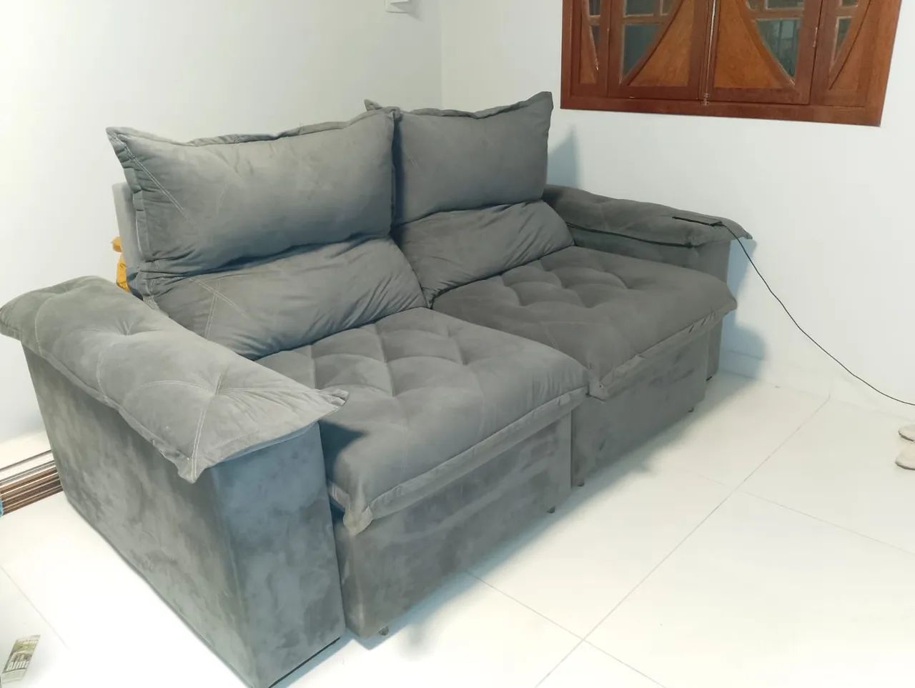 Sofá retrátil 469163557310310400