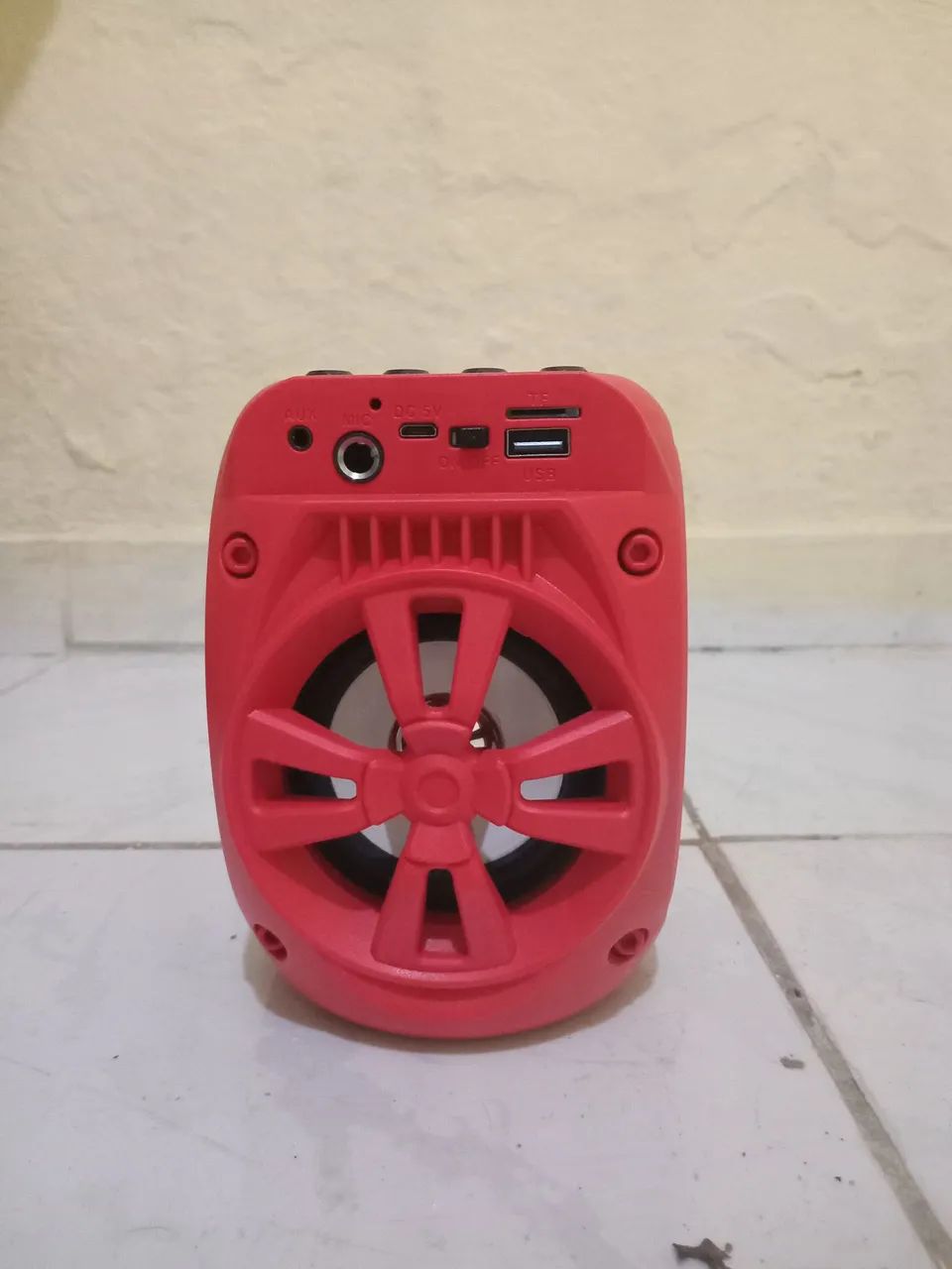 Vende-se uma caixinha de som  - Foto 2