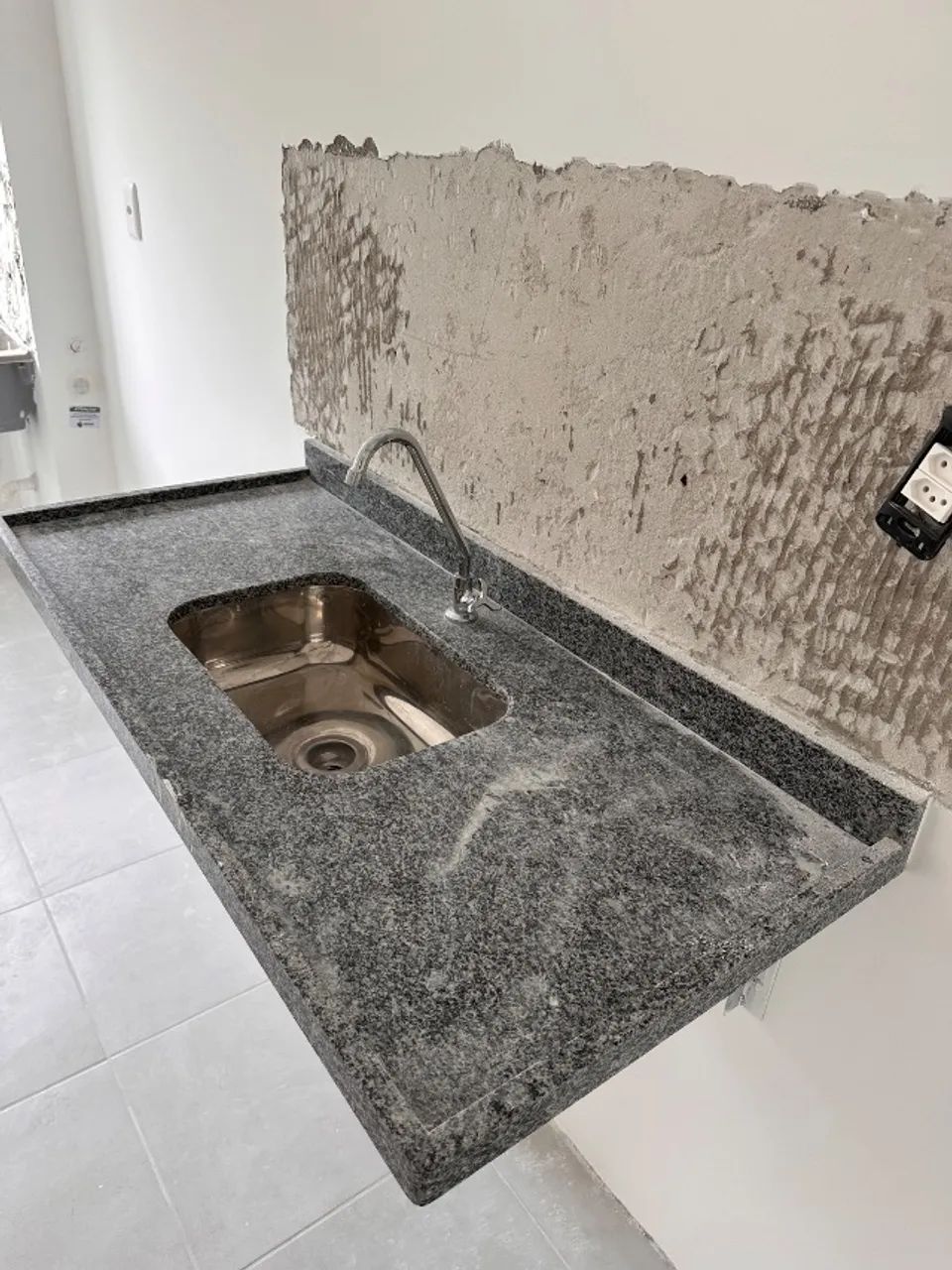 Bancada com cuba inox - Foto 2