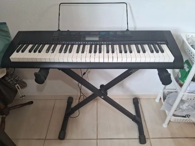 Teclado Casio CTK-1200 - Foto 2