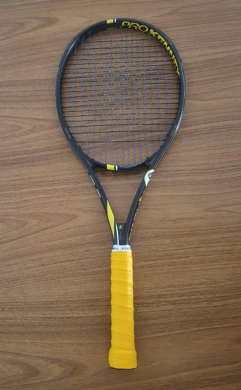 Raquete Babolat Pure Drive - Esportes de Quadra e Ao Ar Livre