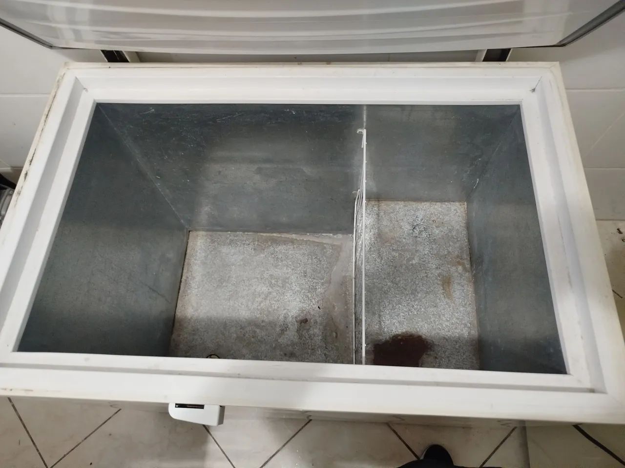 Freezer Eletrolux horizontal 350l - Foto 3