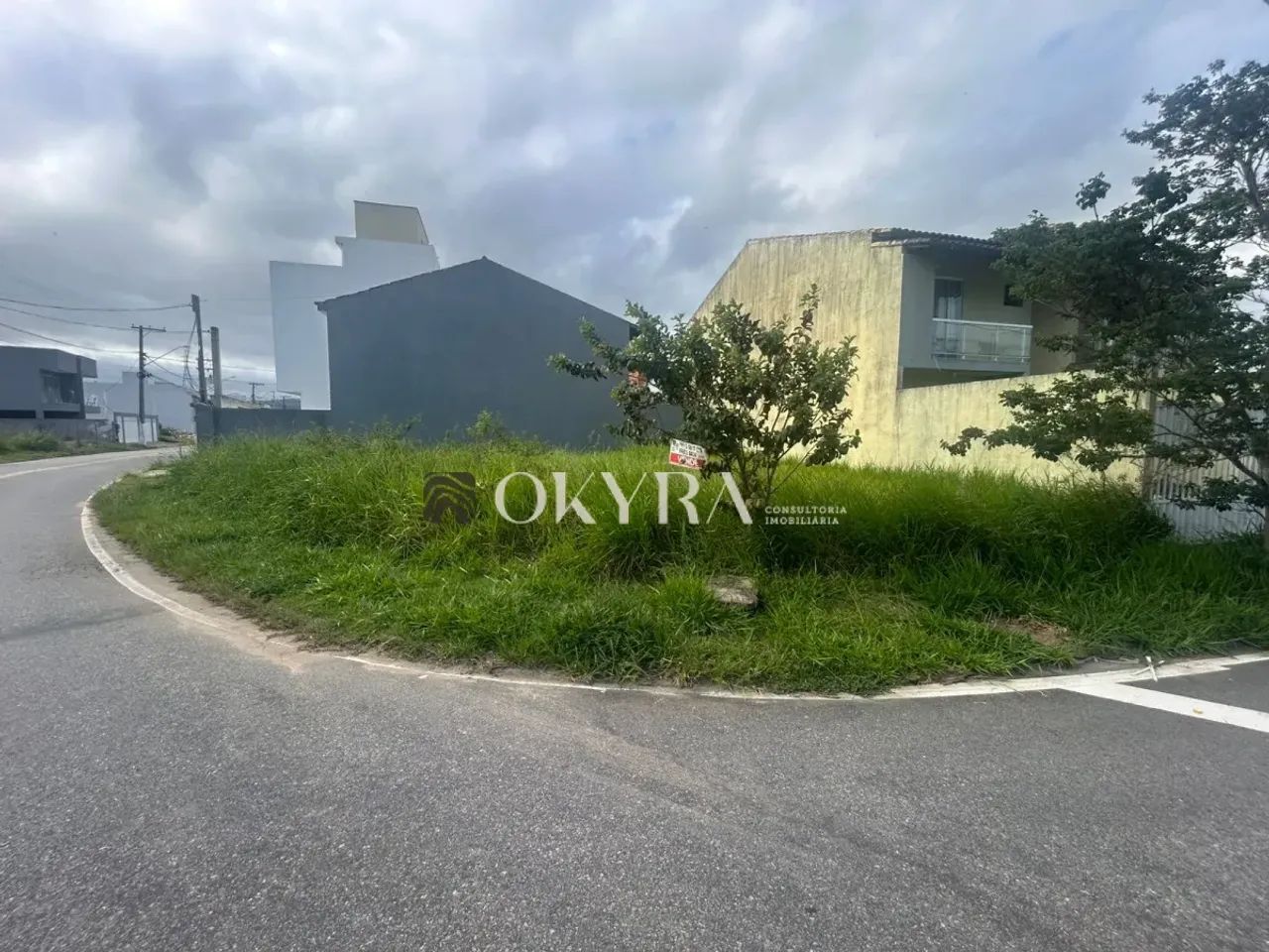 LOTE PLANO E DE ESQUINA NO VALE DAS PALMEIRAS - Foto 2