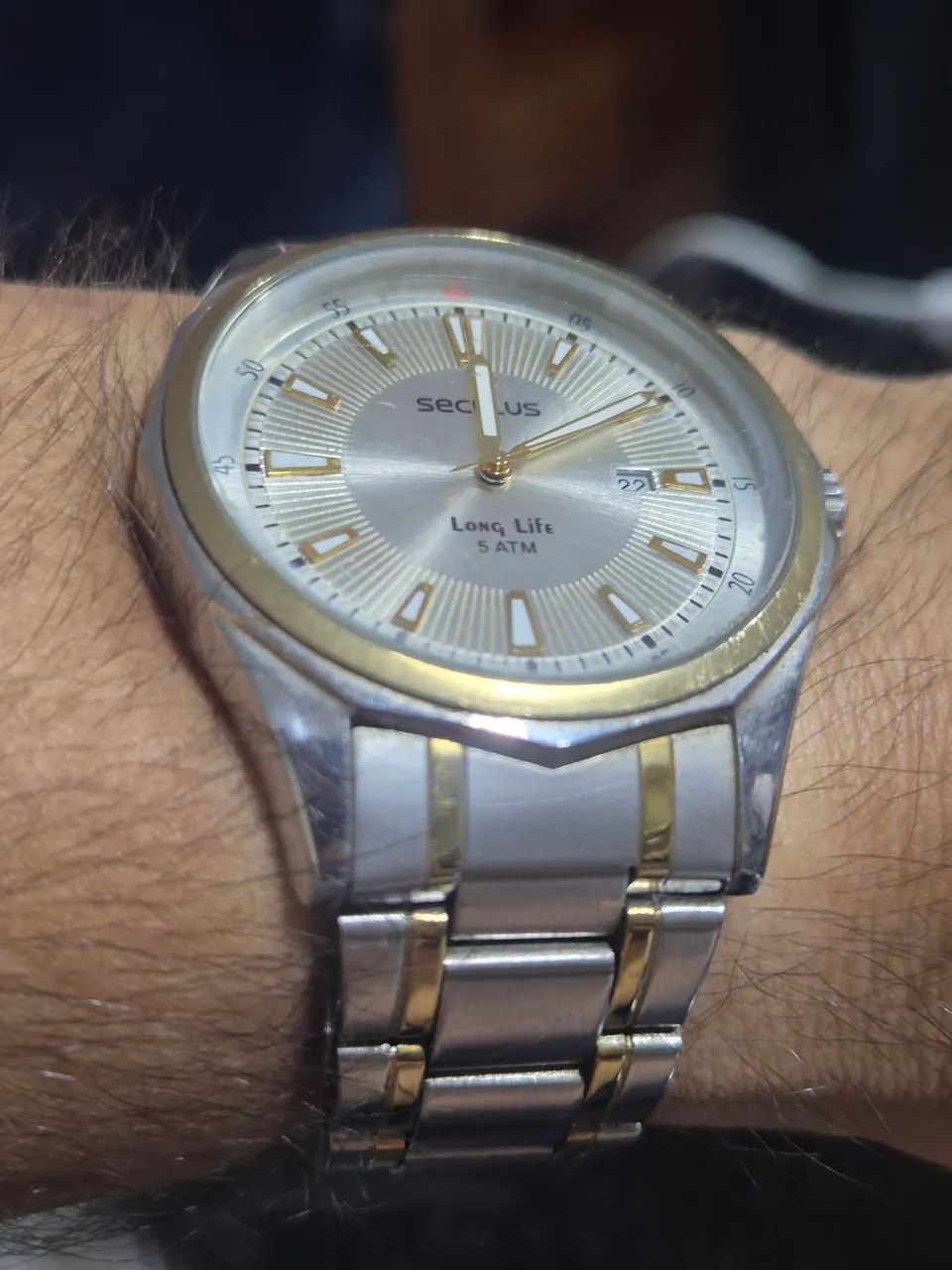 Relógio SECULUS LONG LIFE BICOLOR  À QUARTZ   -   ÓTIMO ESTADO - Foto 4