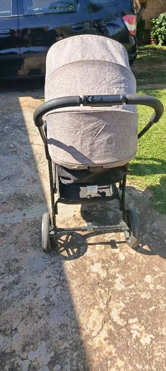 Carrinho de Bebê Burigotto - Ótimo Estado - Barato - Foto 3