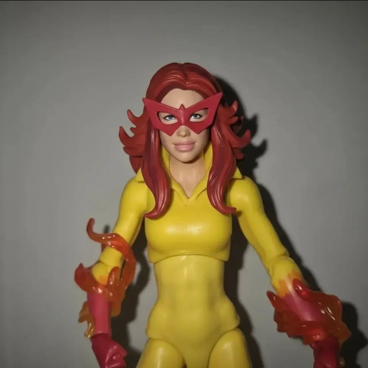Marvel Legends Starfire Estrela de Fogo - Foto 3
