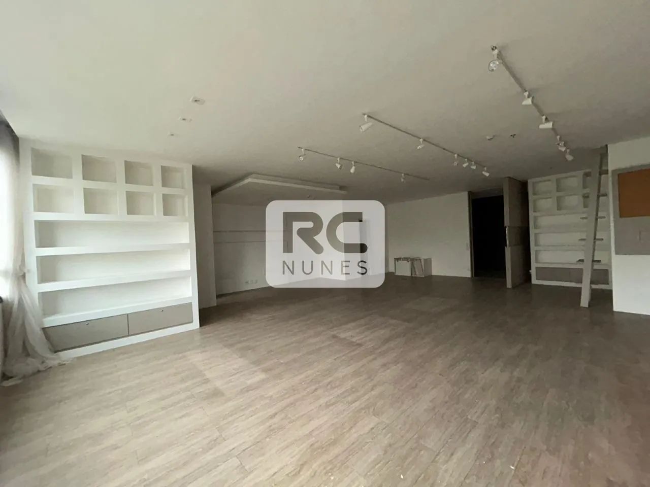 Sala com área de 89,50m², 02 banheiros no Bairro Vila da Serra, Nova Lima/MG. - Foto 3