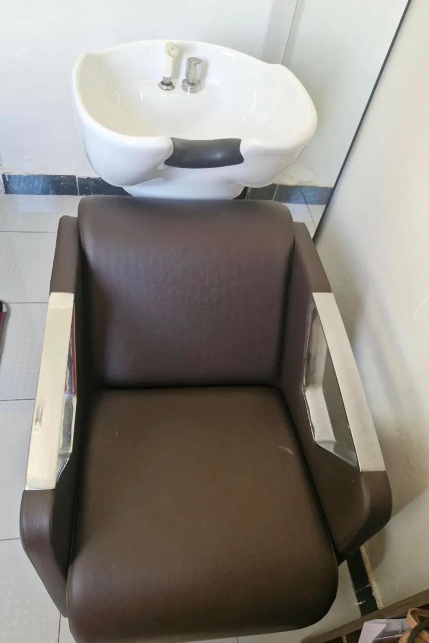 Lavatório com cuba de porcelana, Dali terra santa.  - Foto 3