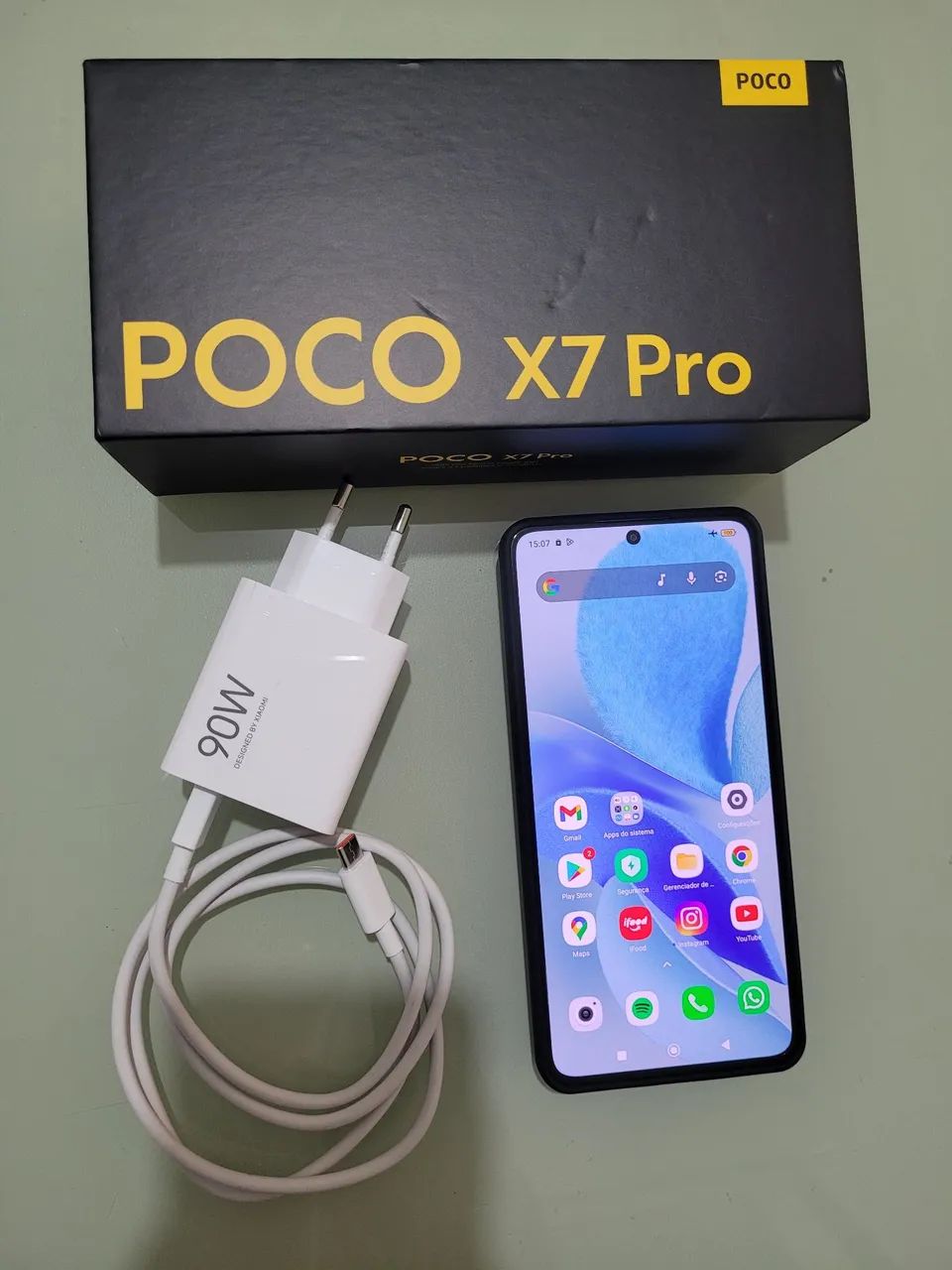 Poco x7 Pro 8/256 Impecável com pouco uso.