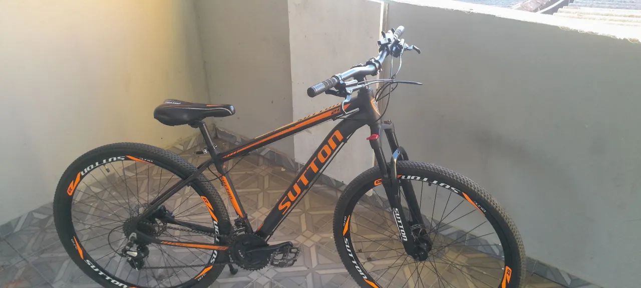 Bicicleta montada peça a peça  - Foto 2