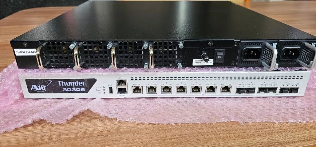 A10 Network Thunder Th 3030s  - Foto 2