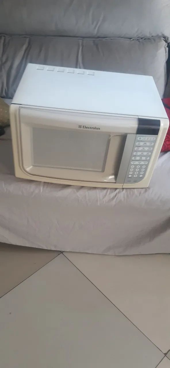 Micro-ondas funcionando perfeitamente 